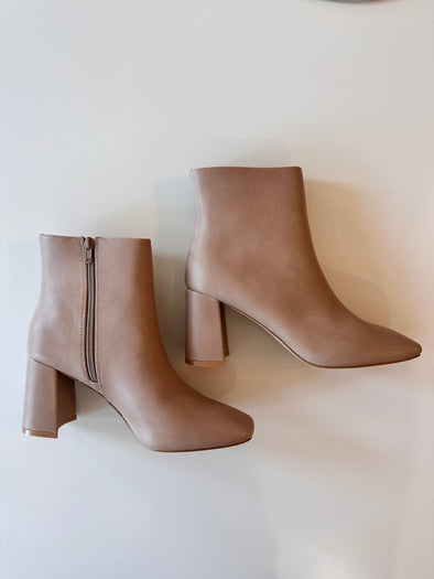 Maya Boots