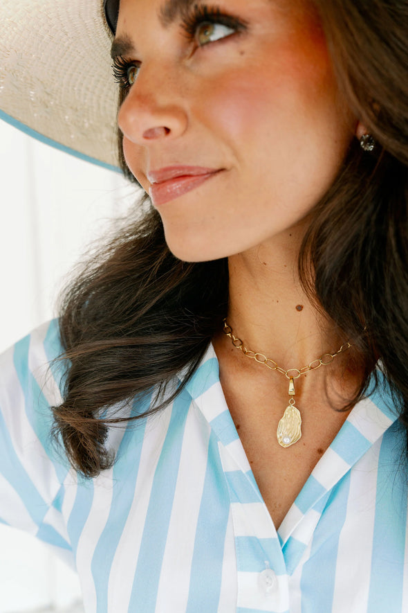 The Oyster Charm