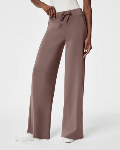 SPANX® AirEssentials Wide Leg Pant